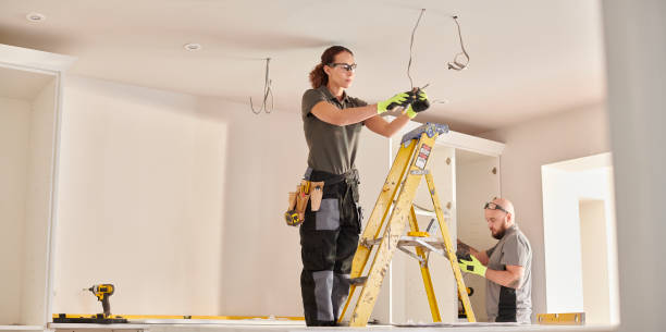 Best Commercial Electrician Services  in Carrollton, MO