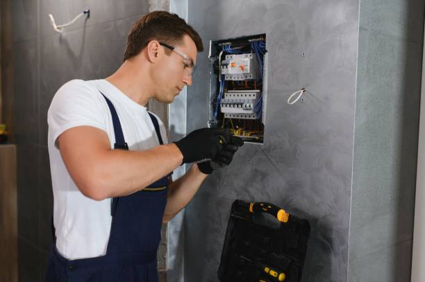 Best Electrical Contractors for Businesses  in Carrollton, MO