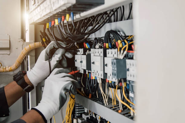 Best Local Electrician Companies  in Carrollton, MO